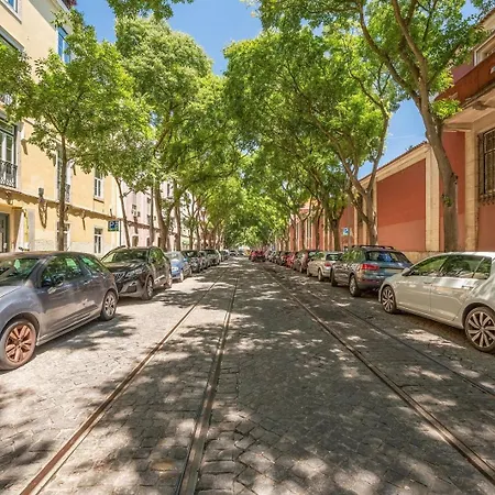 Apartment Guestready - Lisbon's Elegant Getaway *
